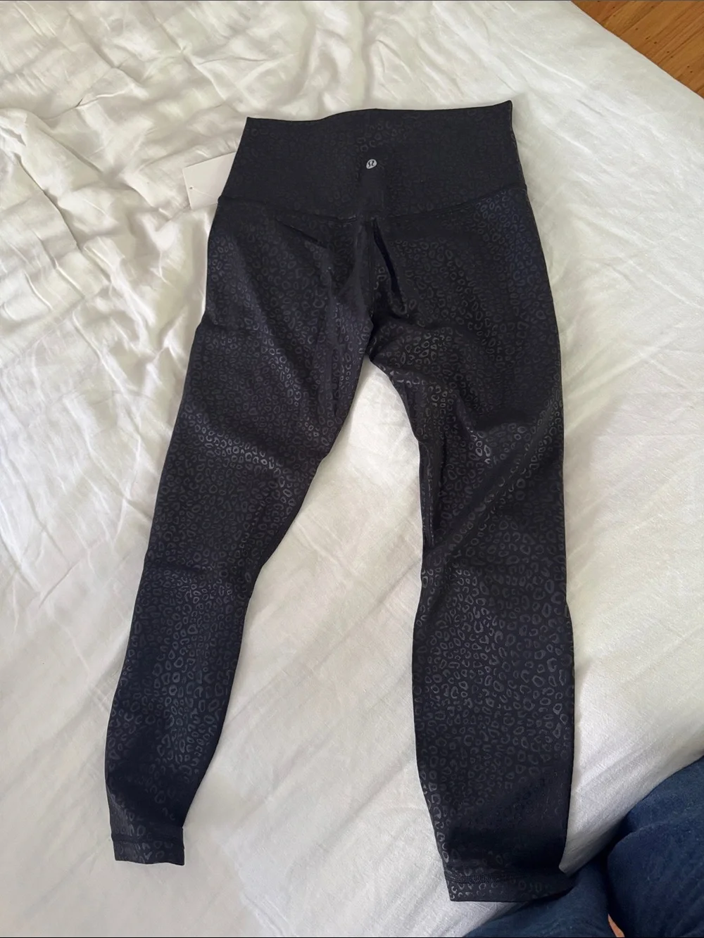 Lululemon Align Leggings 25” Leoard Shift Micro sz 8